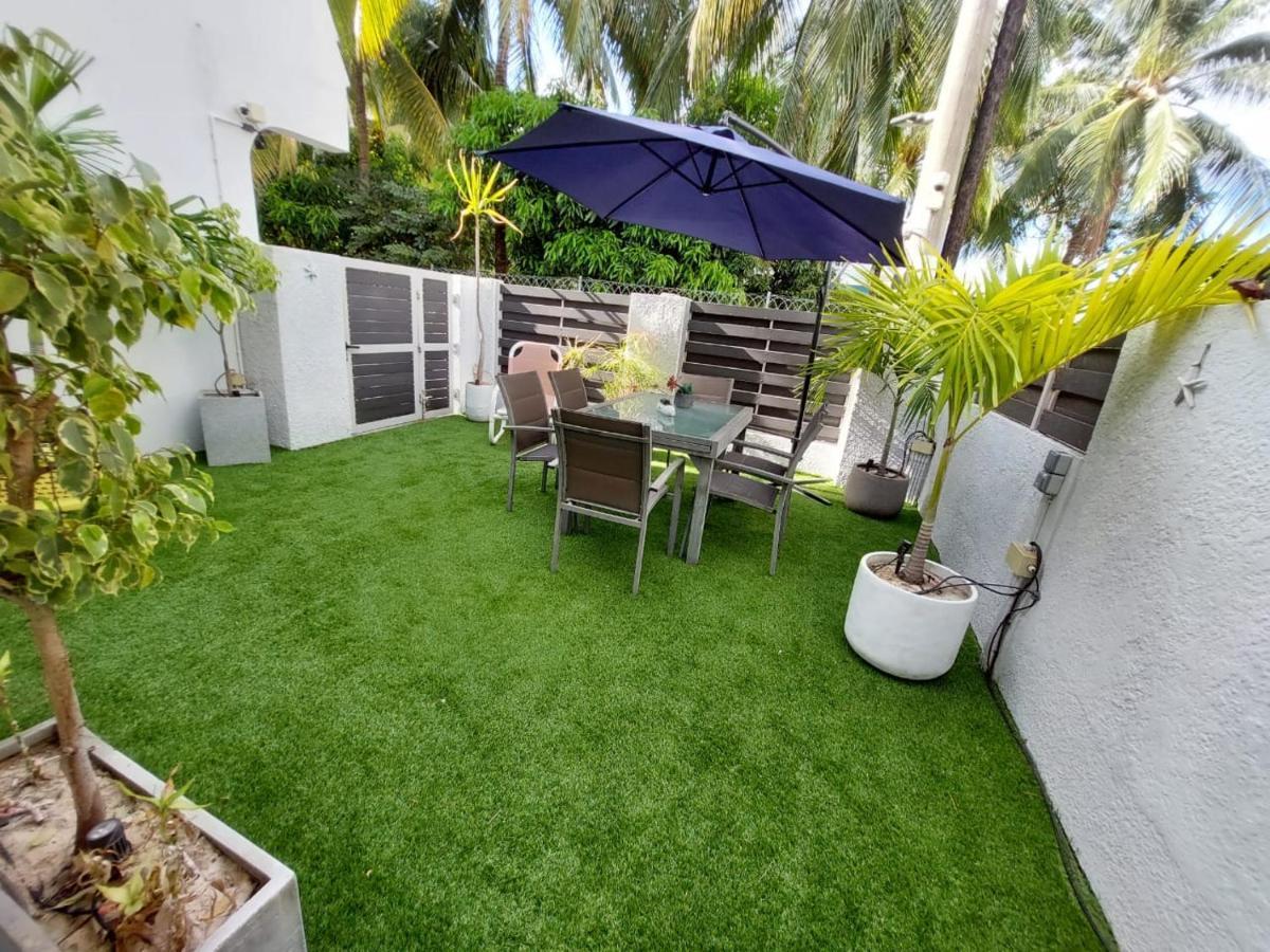 Villa Bienvenue Beachfront House Flic-en-Flacq Exterior foto